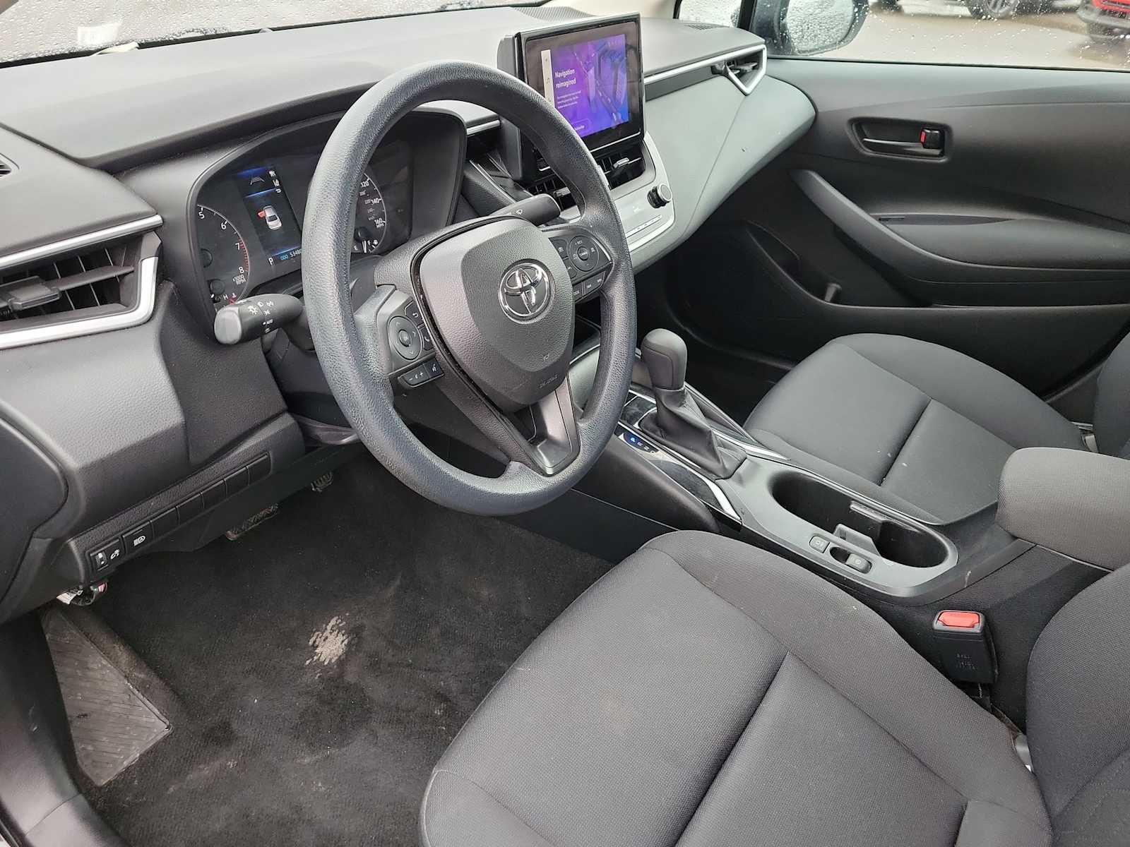 Thumbnail: 2023 Toyota Corolla - 10