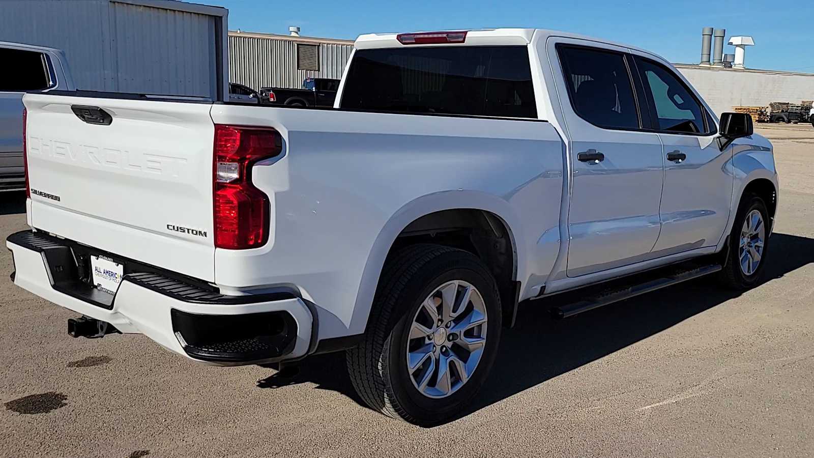 Thumbnail: 2022 Chevrolet Silverado 1500 - 8