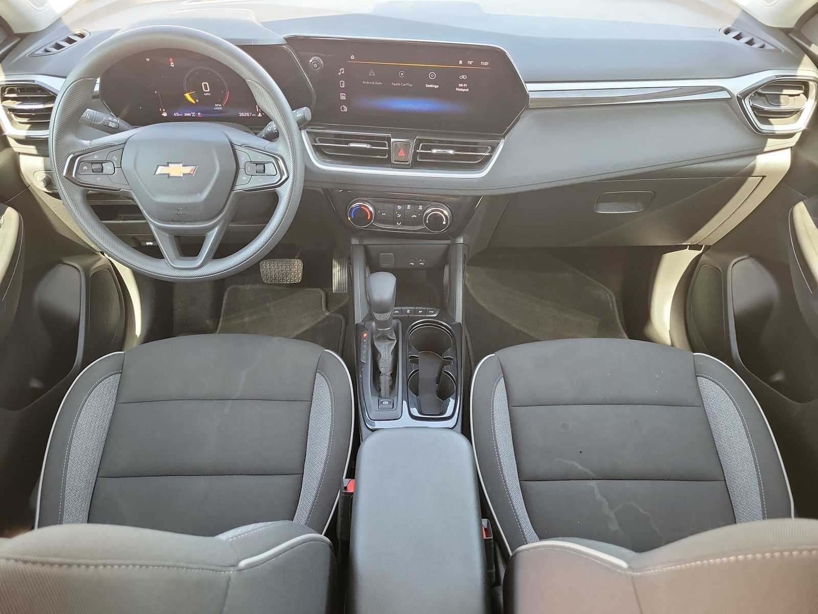 Thumbnail: 2025 Chevrolet TrailBlazer - 14