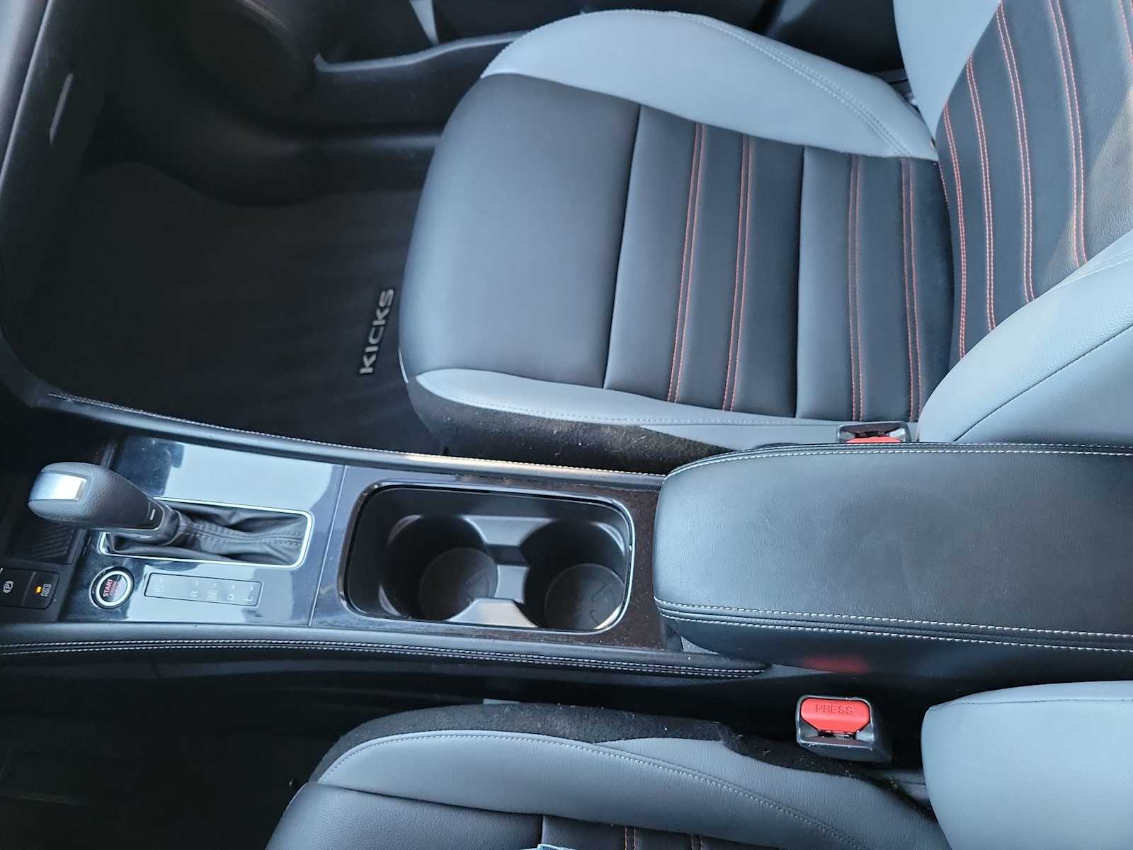 Thumbnail: 2022 Nissan Kicks - 24