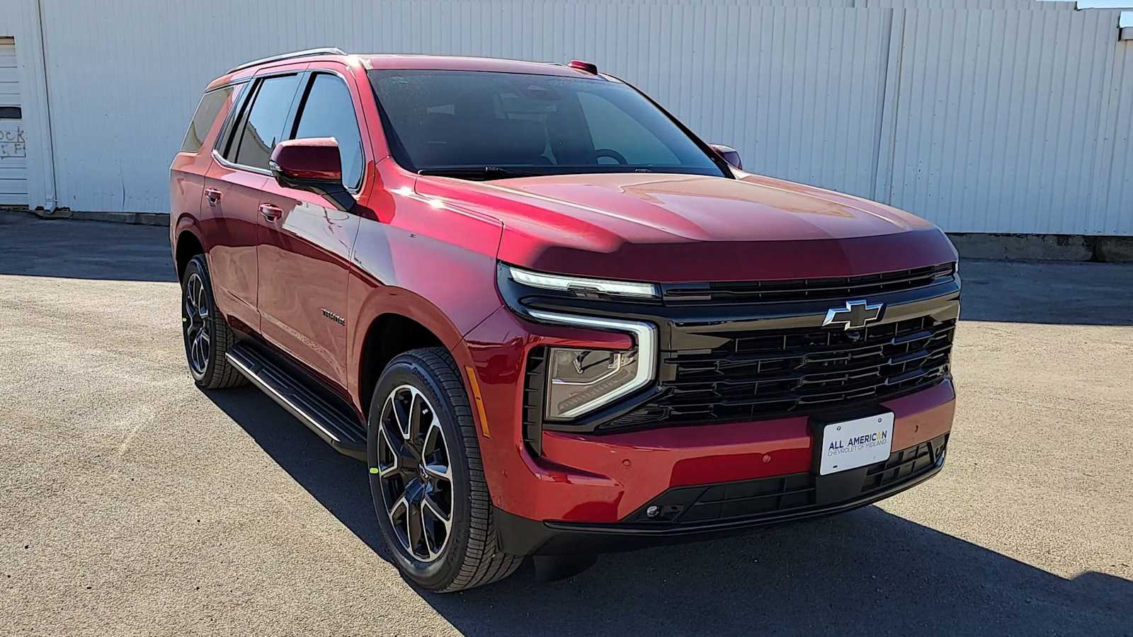 Thumbnail: 2026 Chevrolet Tahoe - 2