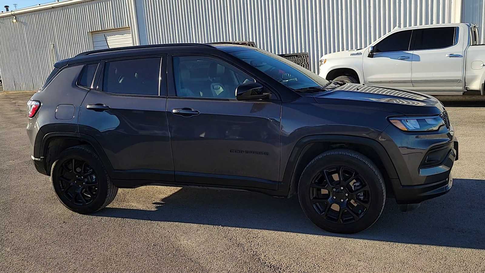 Thumbnail: 2024 Jeep Compass - 9