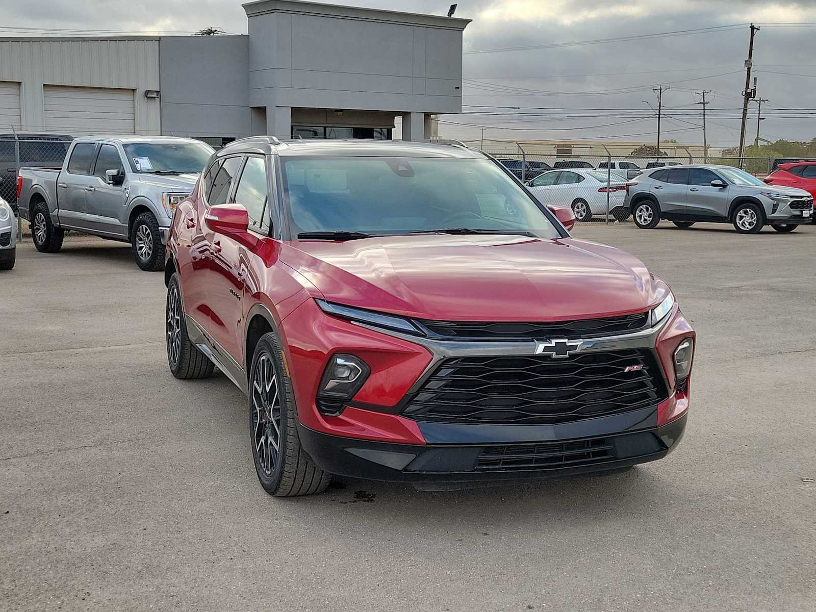 Thumbnail: 2023 Chevrolet Blazer - 2