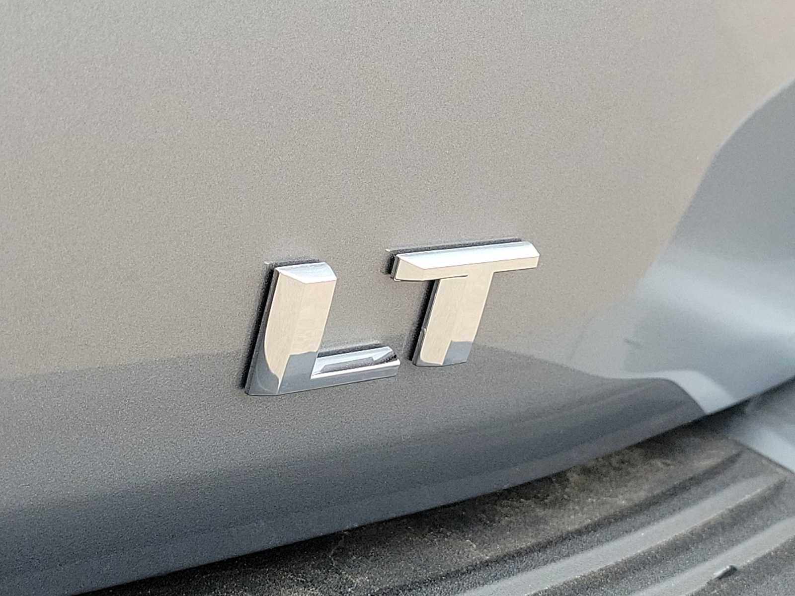 Thumbnail: 2026 Chevrolet Tahoe - 11