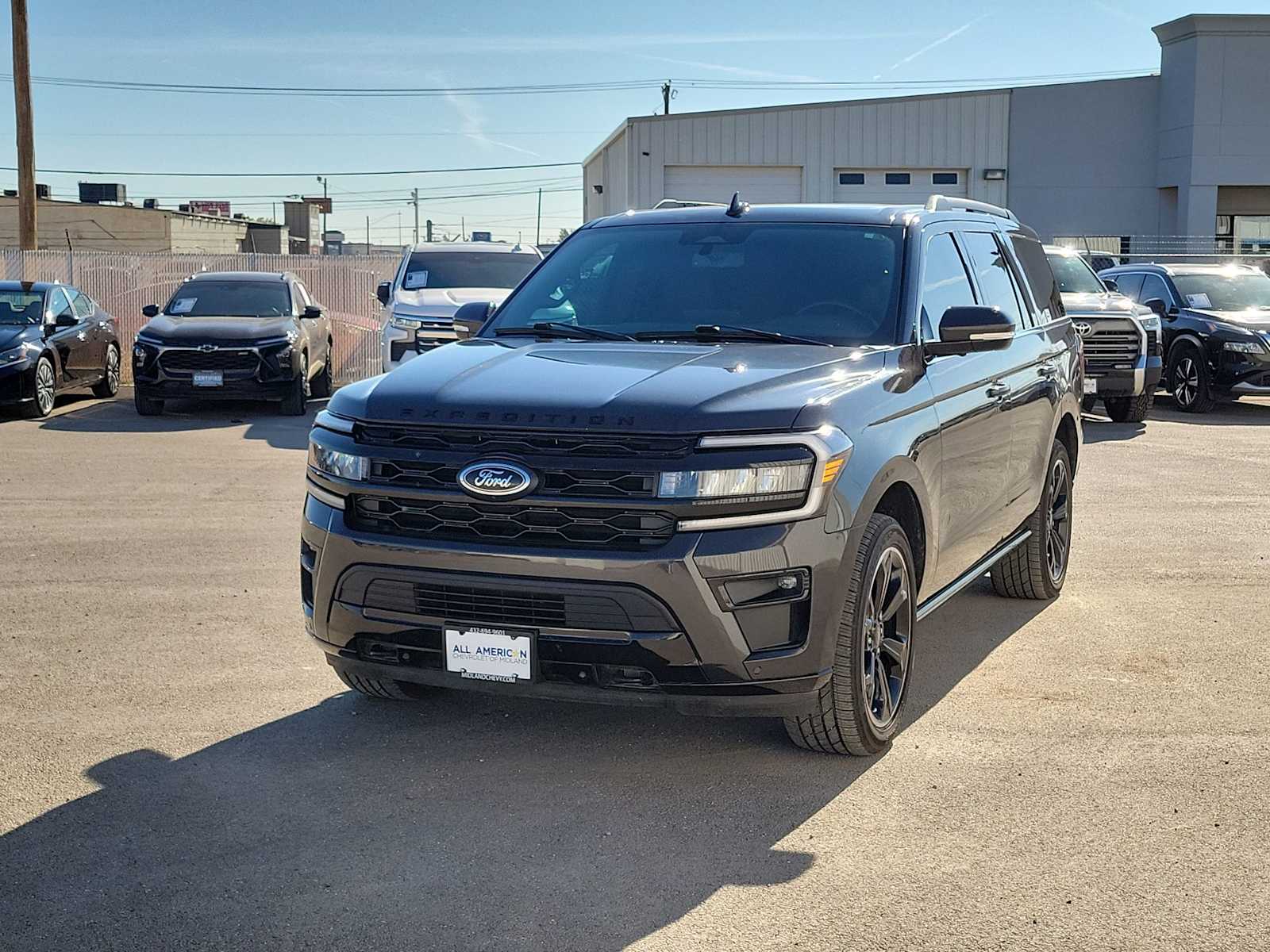 Thumbnail: 2022 Ford Expedition - 4