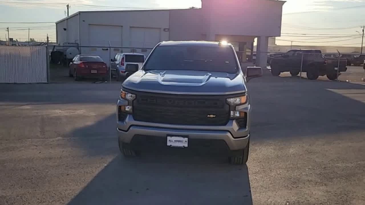 Thumbnail: 2026 Chevrolet Silverado 1500 - 3