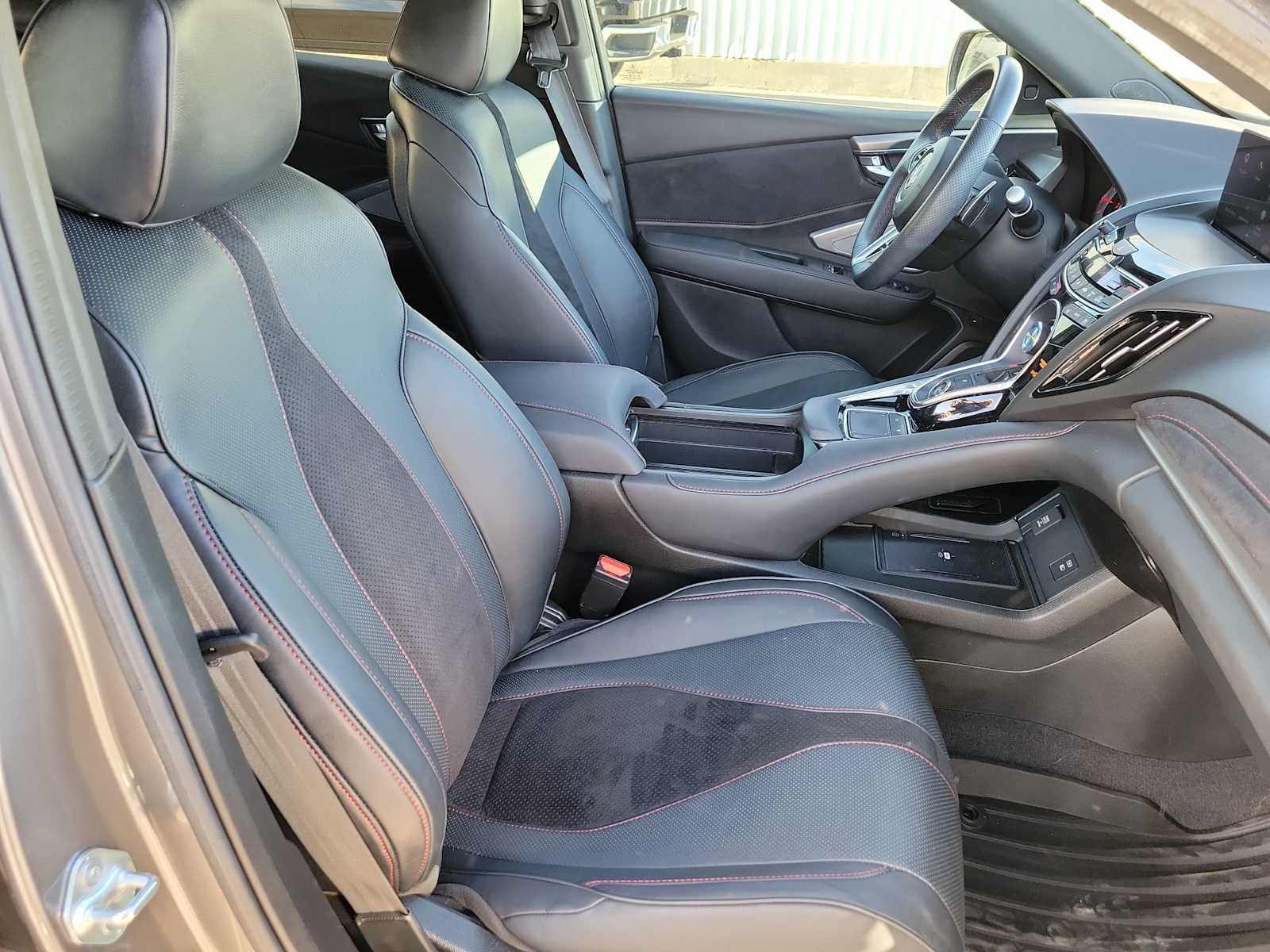 Thumbnail: 2023 Acura RDX - 22