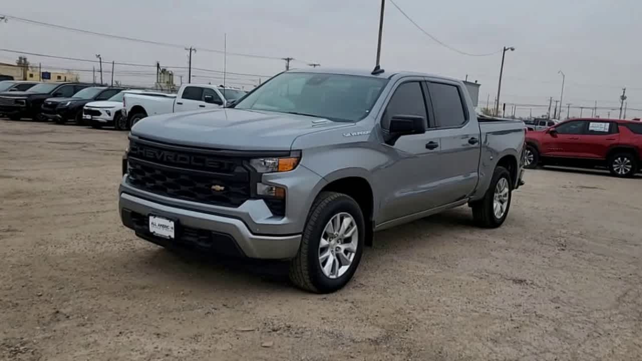 2025 Chevrolet Silverado 1500 Custom 4