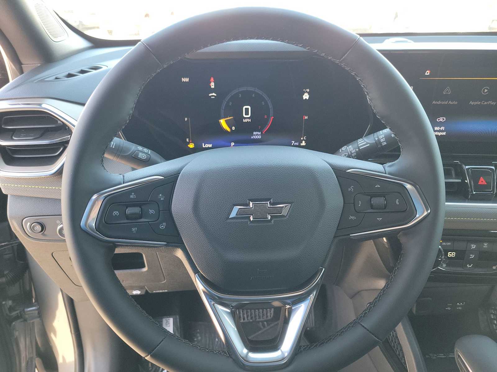 Thumbnail: 2025 Chevrolet TrailBlazer - 23