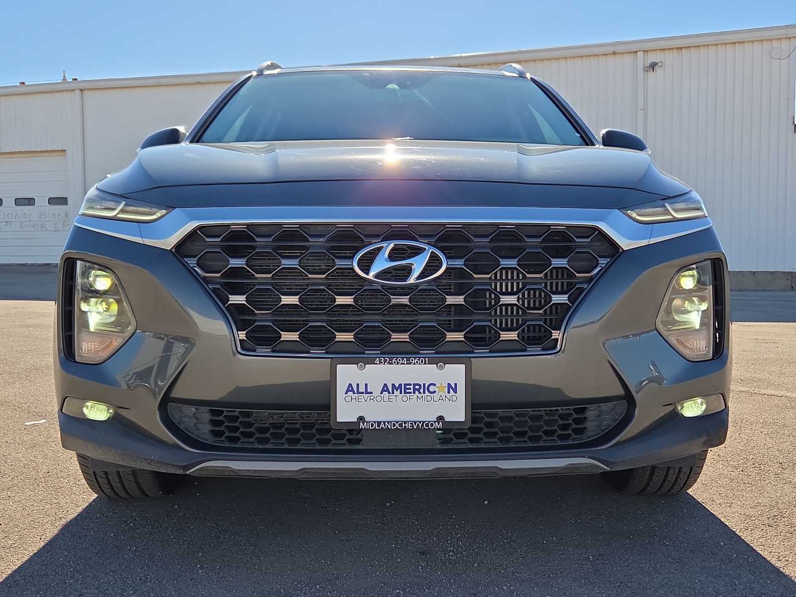 Thumbnail: 2020 Hyundai Santa Fe - 17