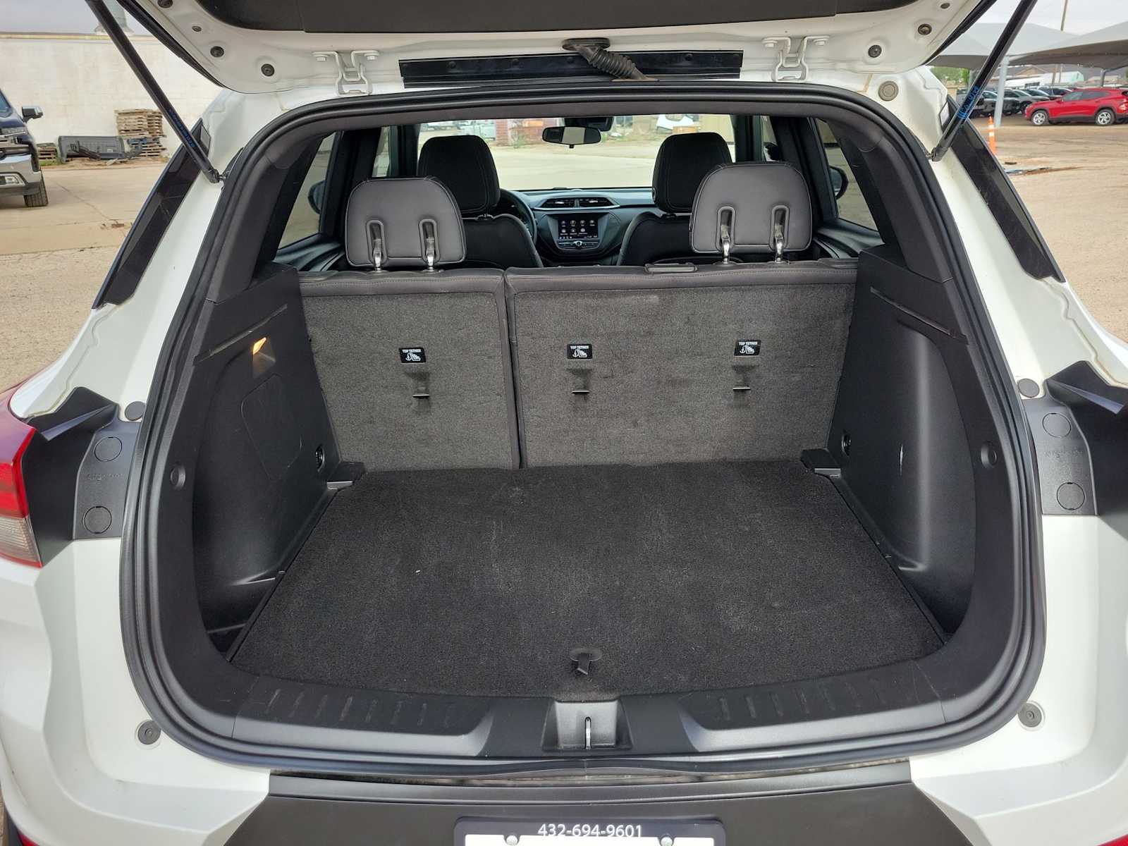 Thumbnail: 2022 Chevrolet TrailBlazer - 11