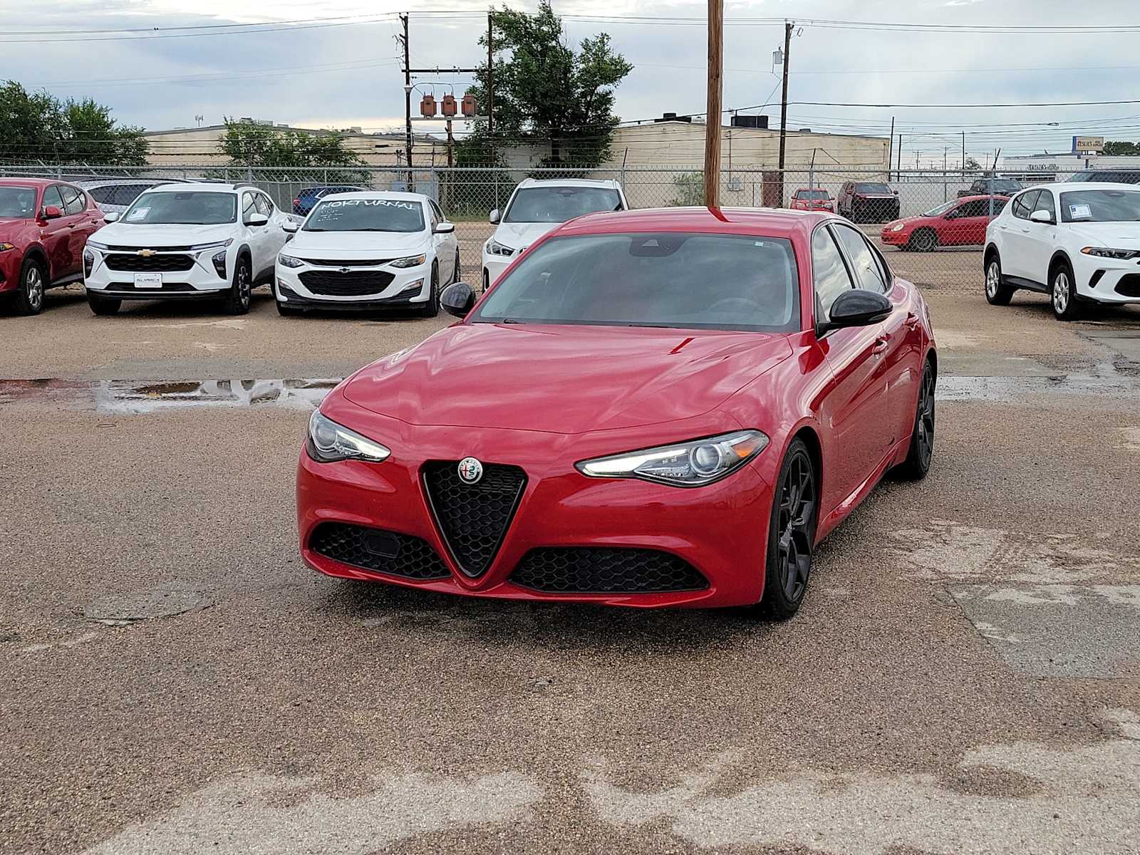 Thumbnail: 2020 Alfa Romeo Giulia - 4