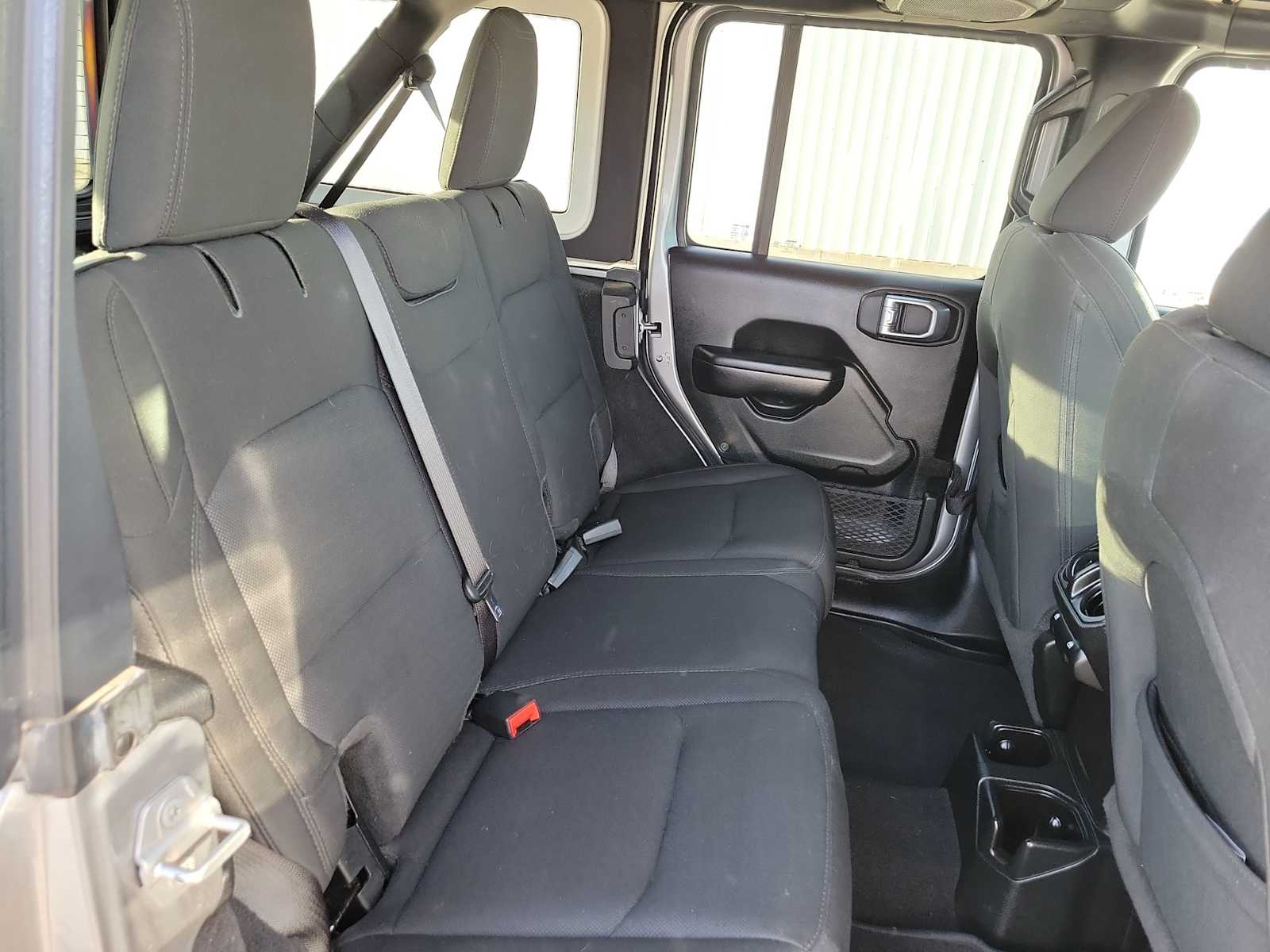 Thumbnail: 2021 Jeep Wrangler - 21