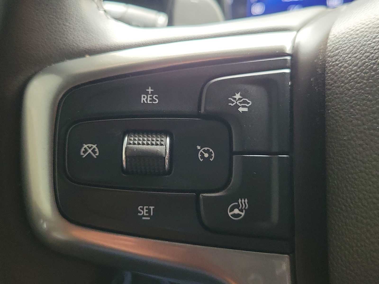 Thumbnail: 2024 Chevrolet Silverado 1500 - 23