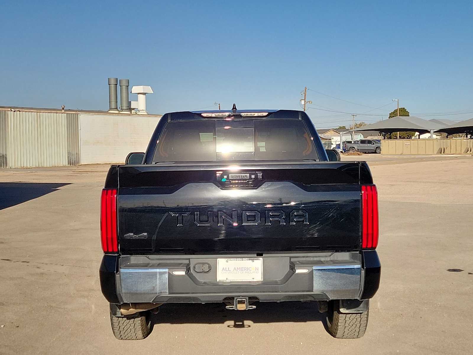 Thumbnail: 2023 Toyota Tundra - 13