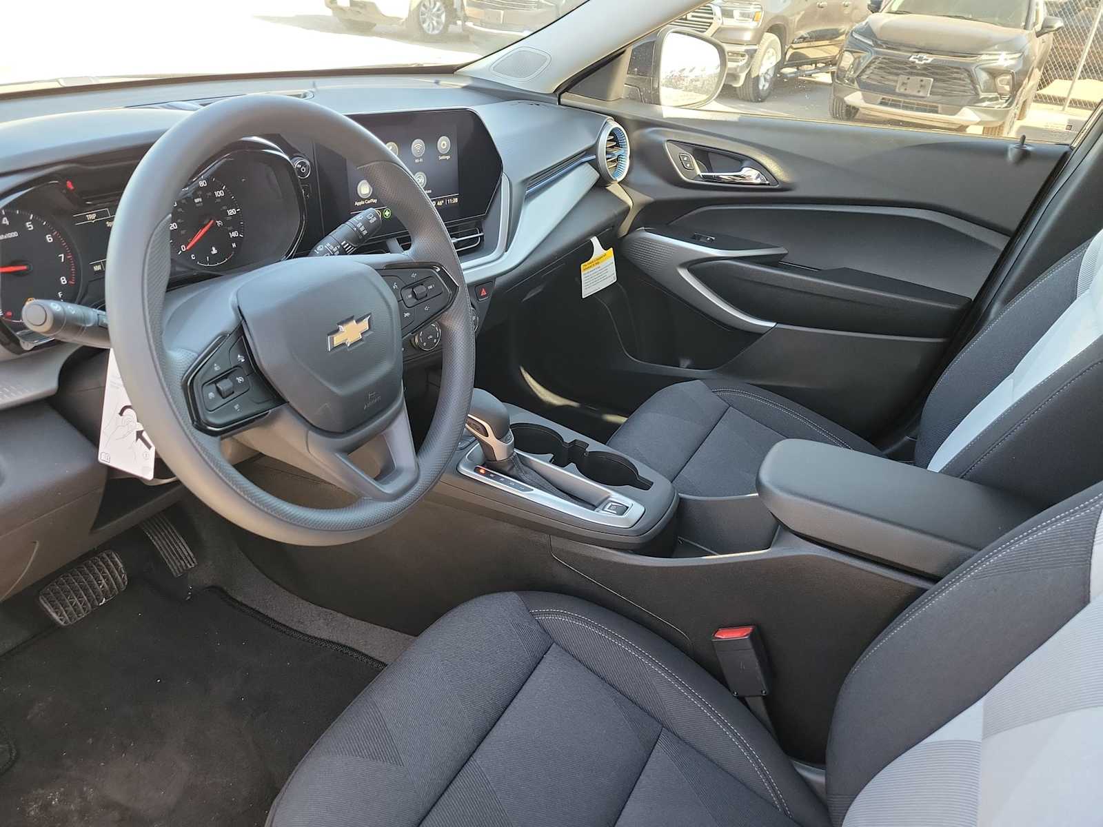 Thumbnail: 2026 Chevrolet Trax - 10