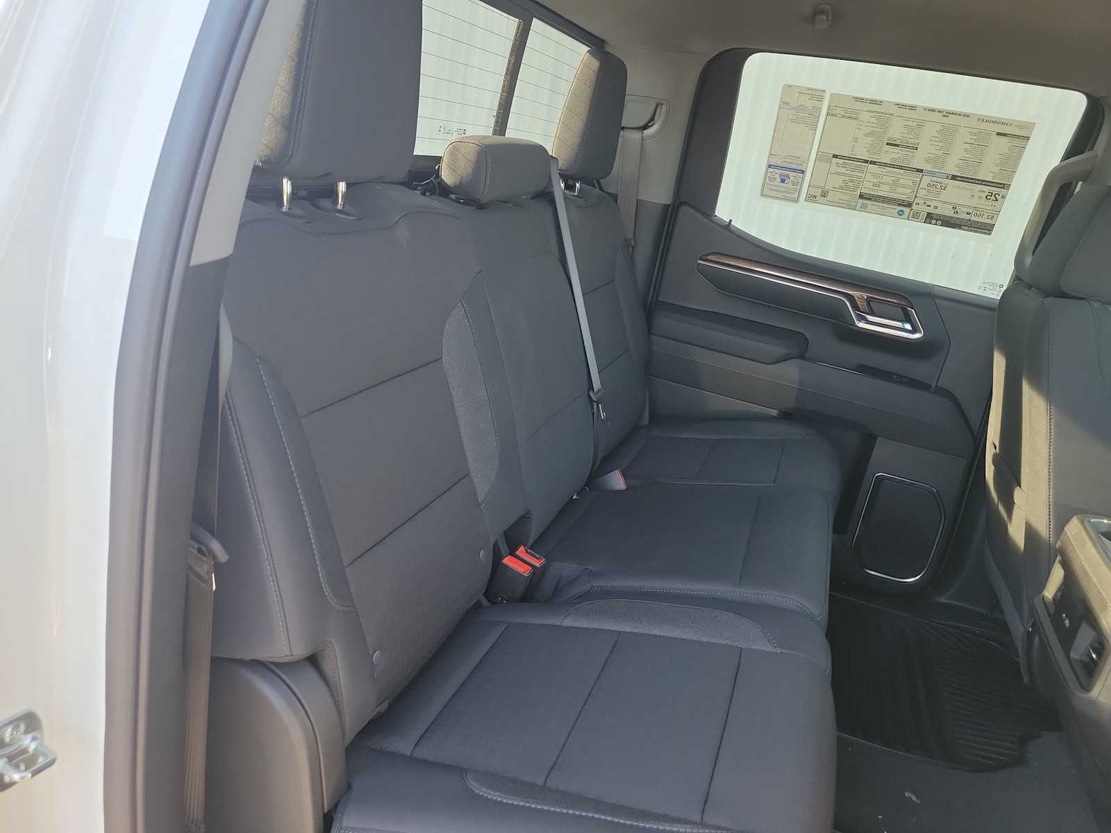 Thumbnail: 2026 Chevrolet Silverado 1500 - 21