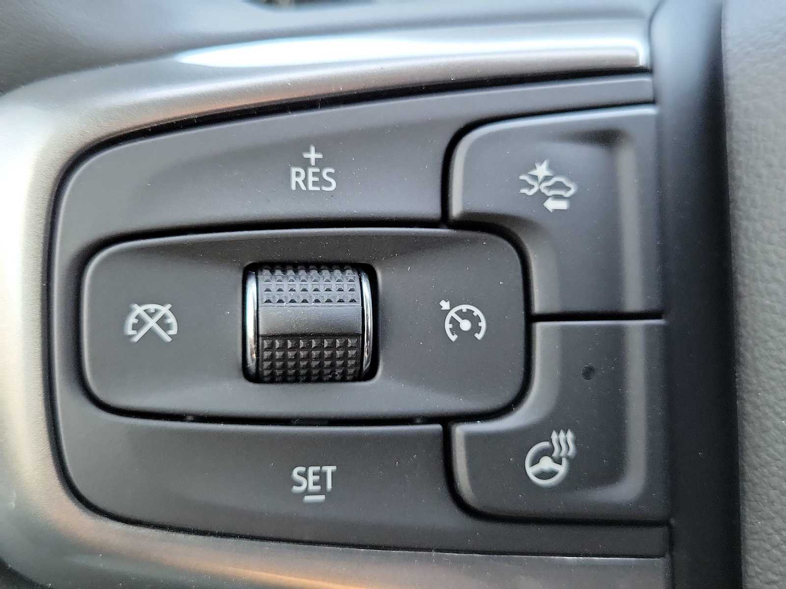 Thumbnail: 2026 Chevrolet Silverado 1500 - 27