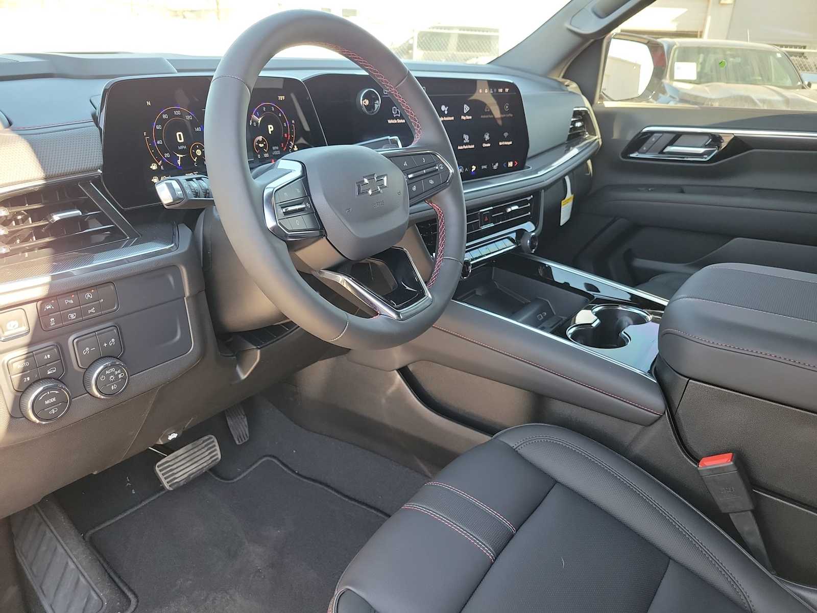 Thumbnail: 2026 Chevrolet Tahoe - 10