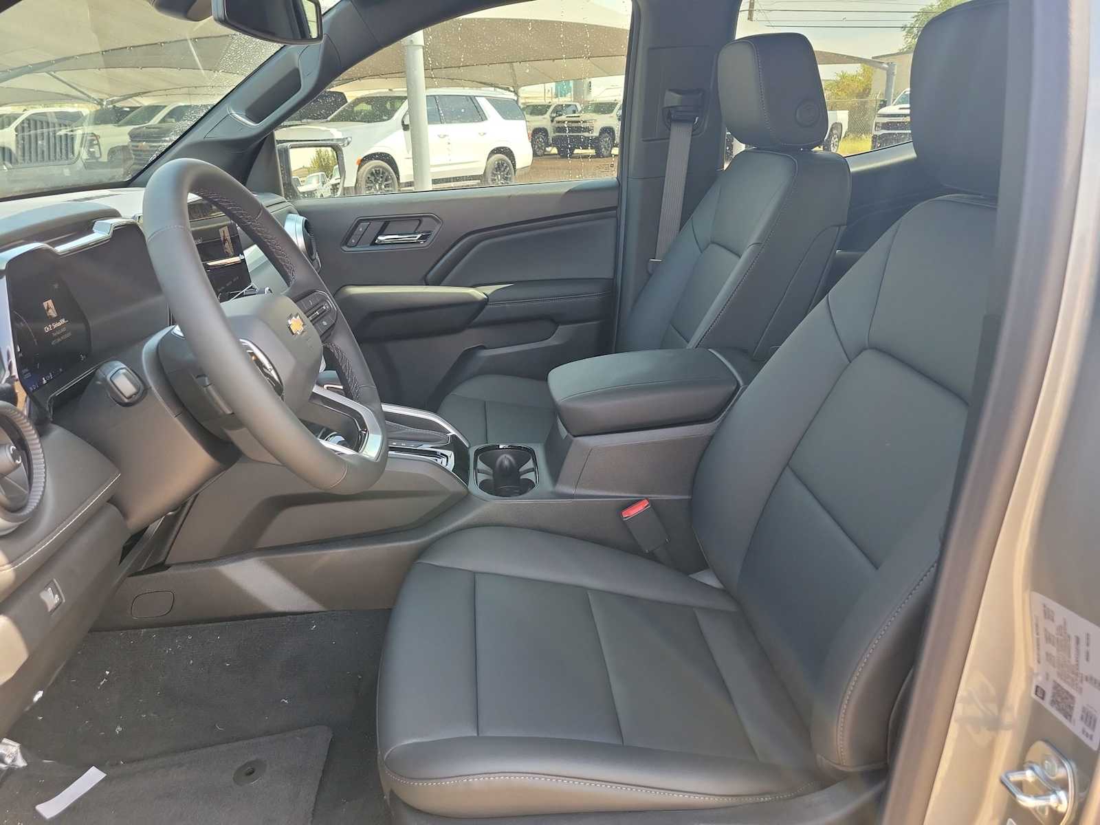 Thumbnail: 2026 Chevrolet Colorado - 21