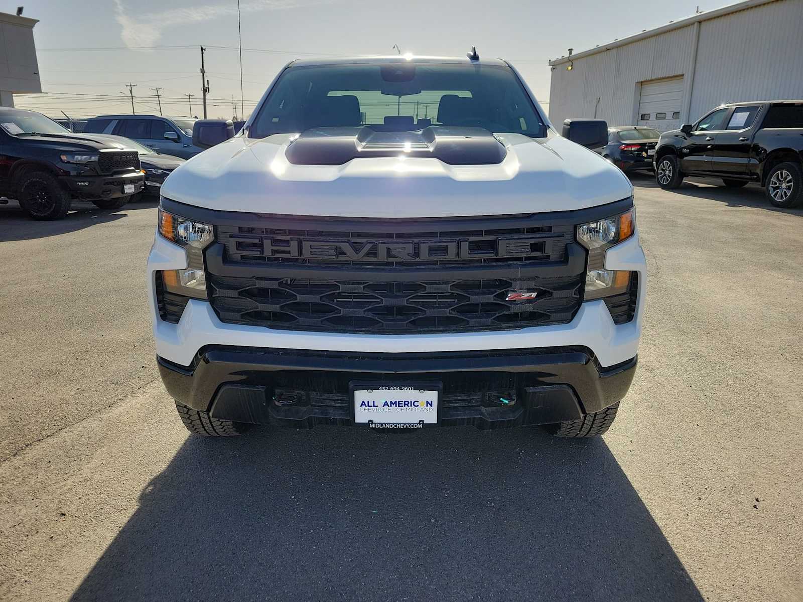 Thumbnail: 2026 Chevrolet Silverado 1500 - 14