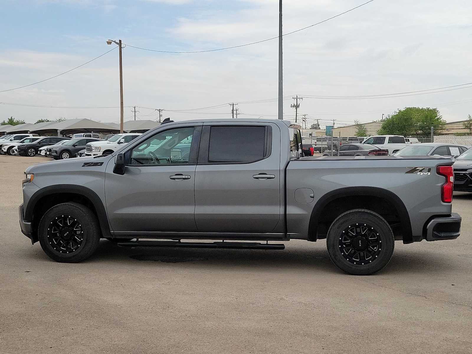 Thumbnail: 2020 Chevrolet Silverado 1500 - 5