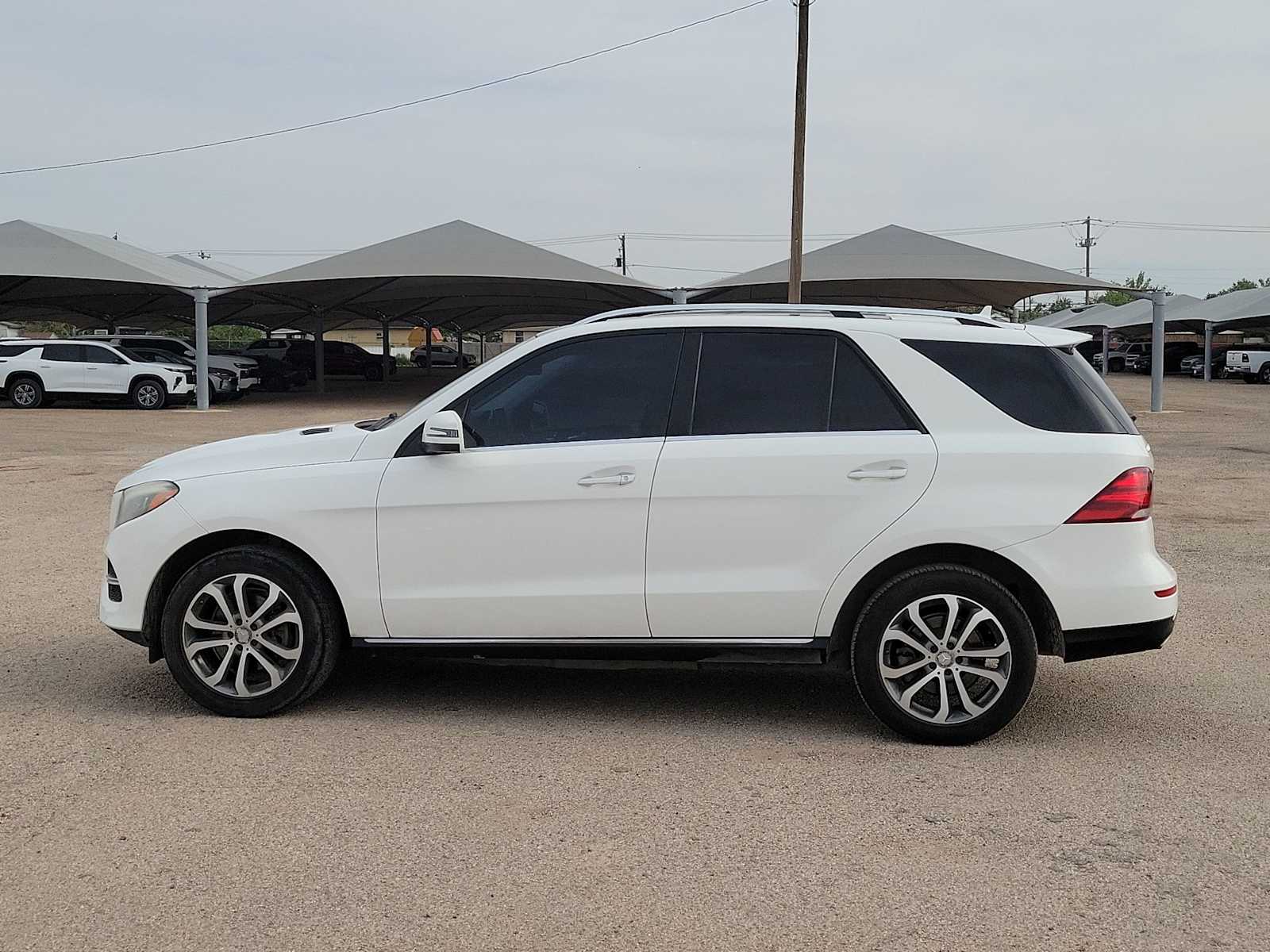 Thumbnail: 2016 Mercedes-Benz GLE - 5