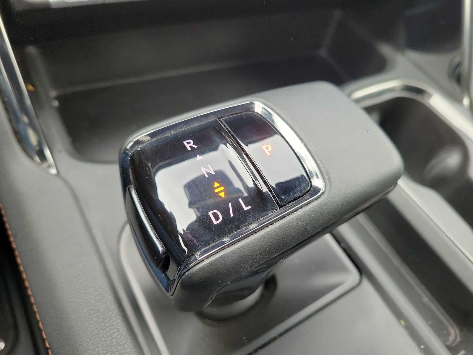 Thumbnail: 2024 GMC Sierra 1500 - 21