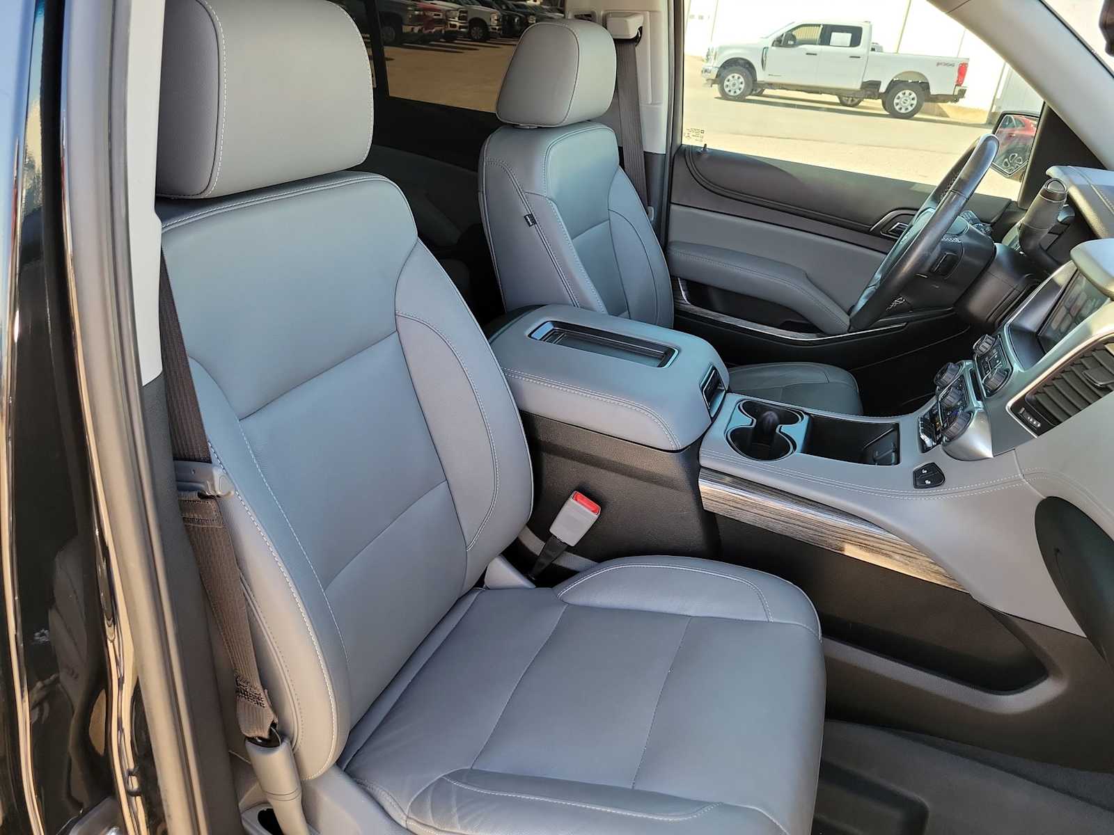 Thumbnail: 2019 Chevrolet Tahoe - 18