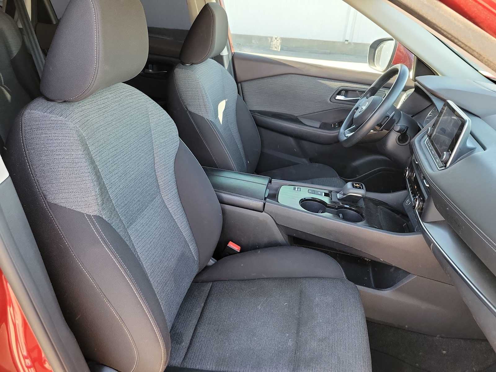 Thumbnail: 2023 Nissan Rogue - 22