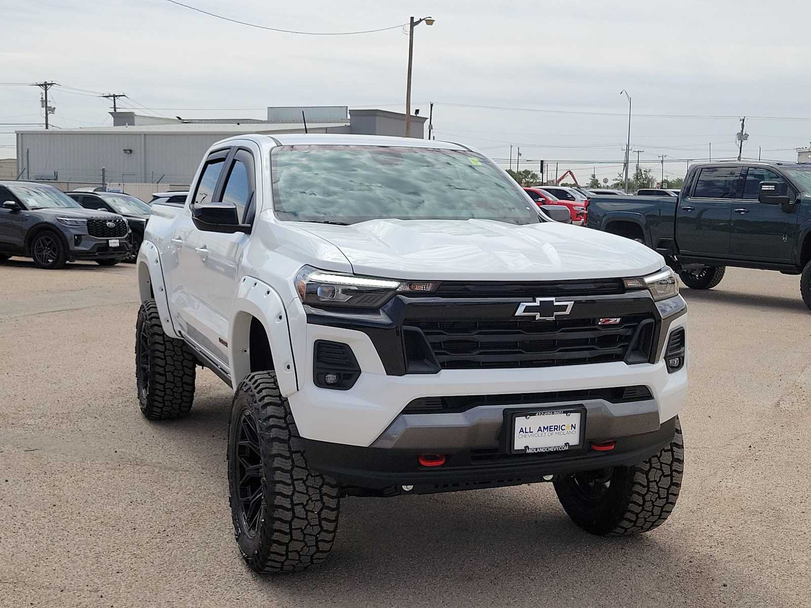 Thumbnail: 2026 Chevrolet Colorado - 2