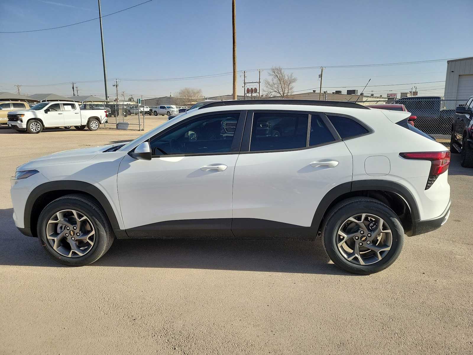 Thumbnail: 2026 Chevrolet Trax - 11