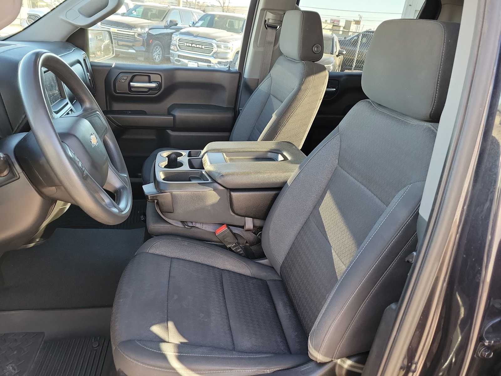 Thumbnail: 2023 Chevrolet Silverado 1500 - 19