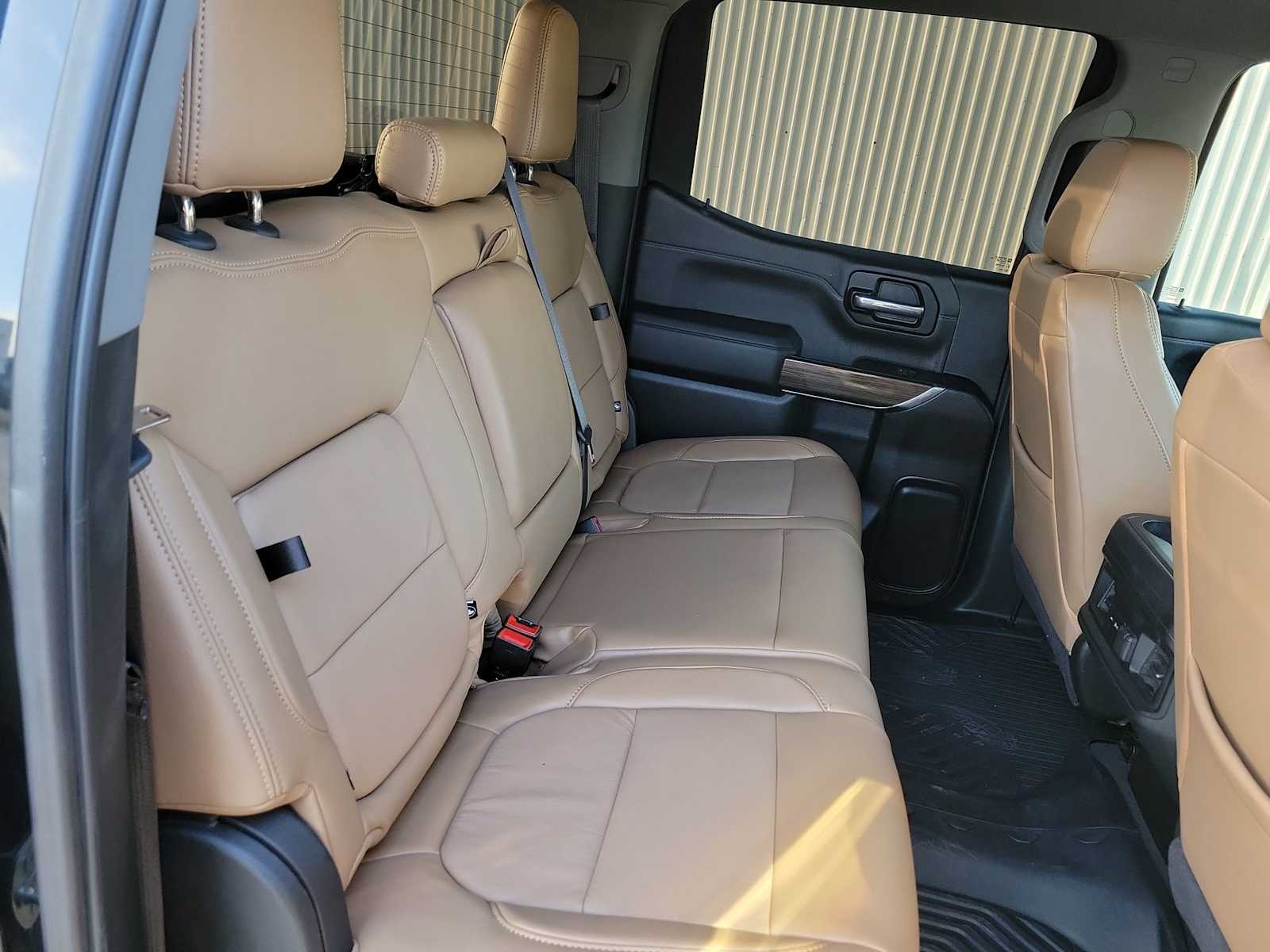 Thumbnail: 2021 Chevrolet Silverado 1500 - 21