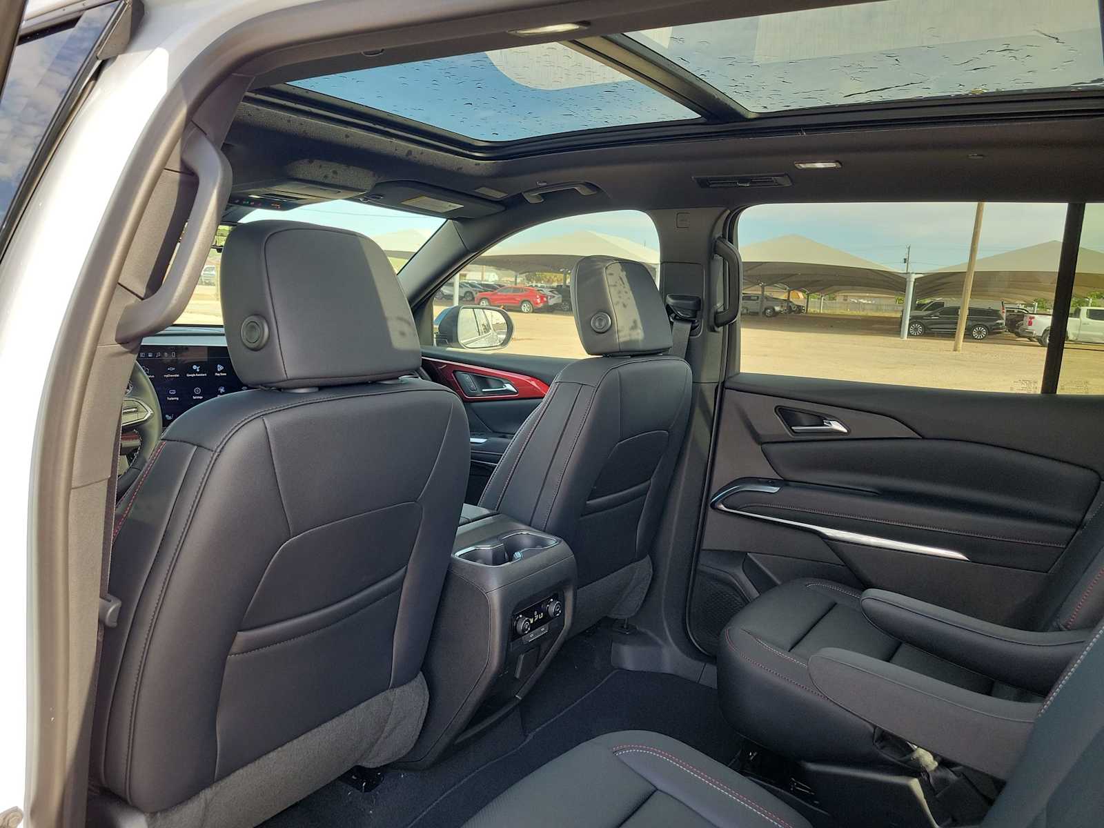 Thumbnail: 2026 Chevrolet Traverse - 16