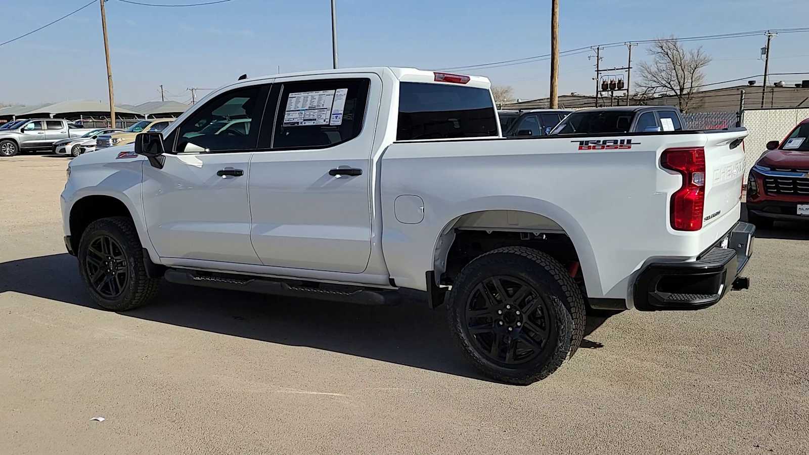 Thumbnail: 2026 Chevrolet Silverado 1500 - 6