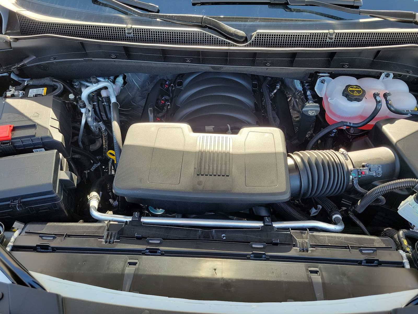 Thumbnail: 2026 Chevrolet Suburban - 13