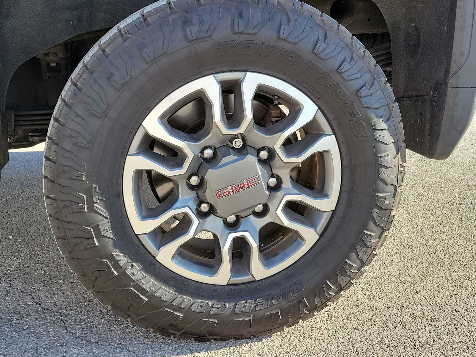 Thumbnail: 2023 GMC Sierra 2500 - 12