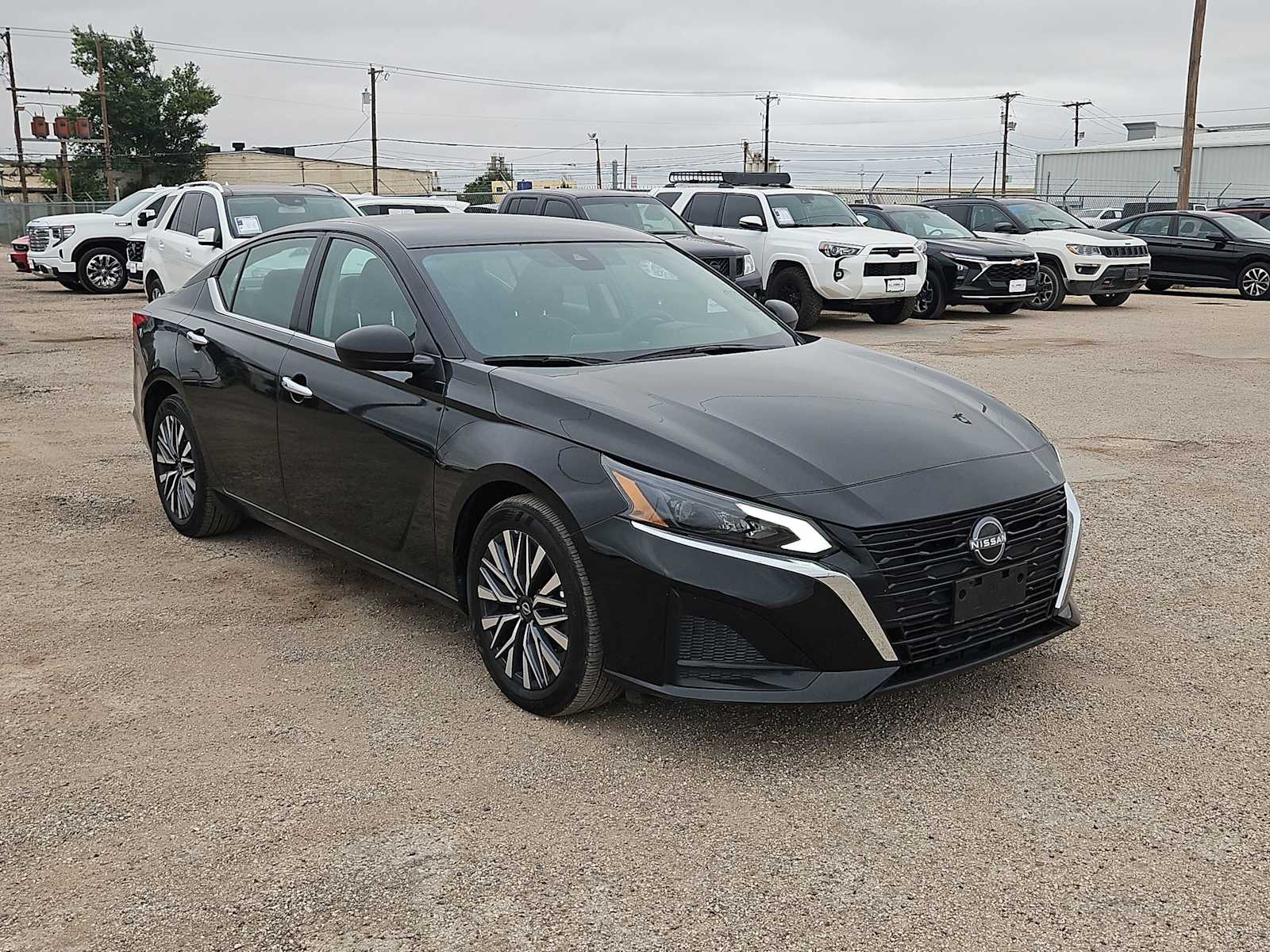 Thumbnail: 2025 Nissan Altima - 2
