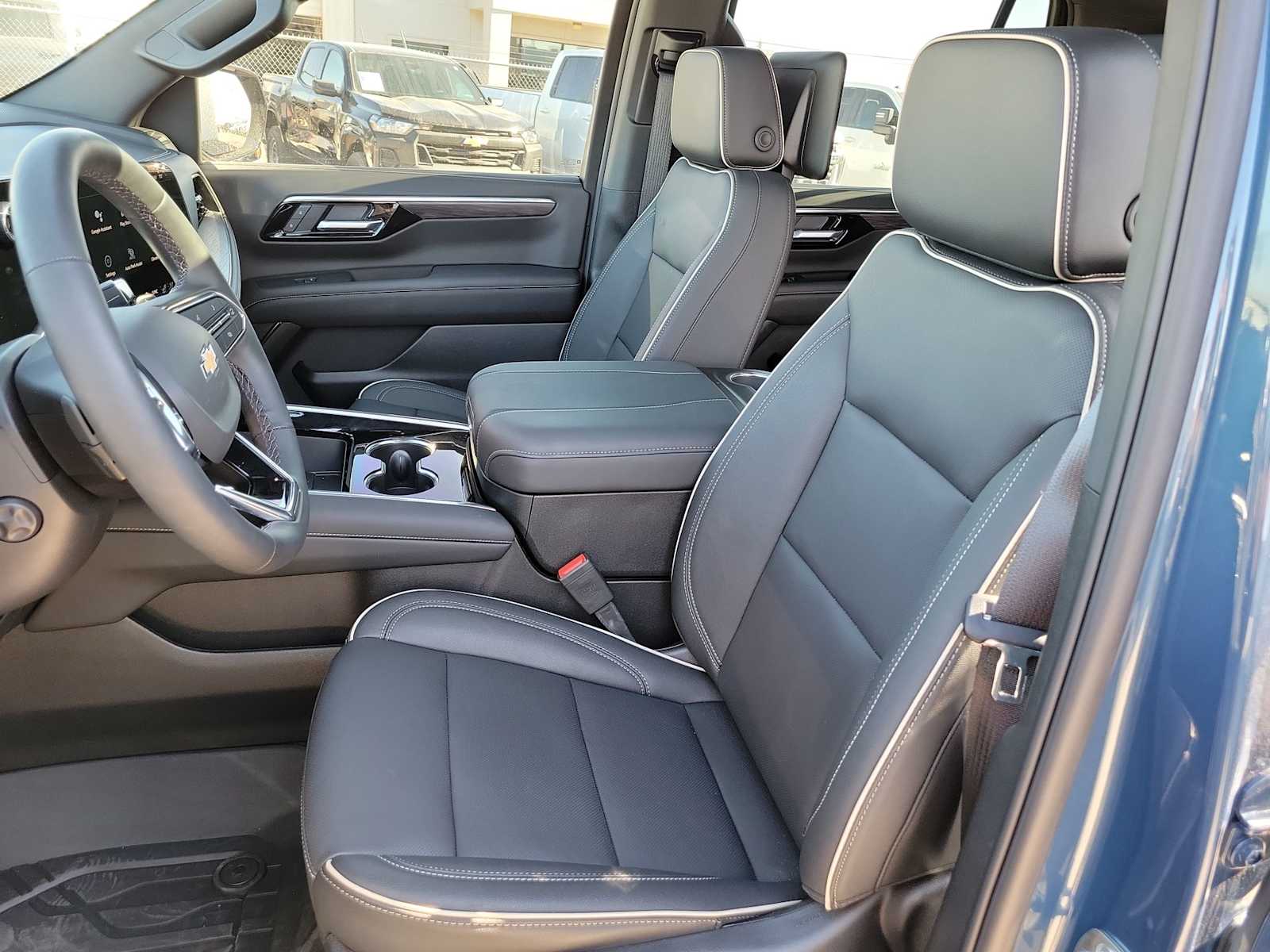 Thumbnail: 2026 Chevrolet Tahoe - 19