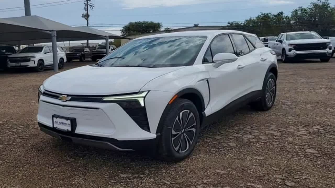 Thumbnail: 2025 Chevrolet Blazer EV - 4