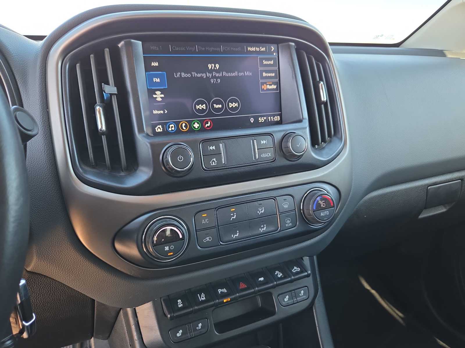 Thumbnail: 2022 Chevrolet Colorado - 25