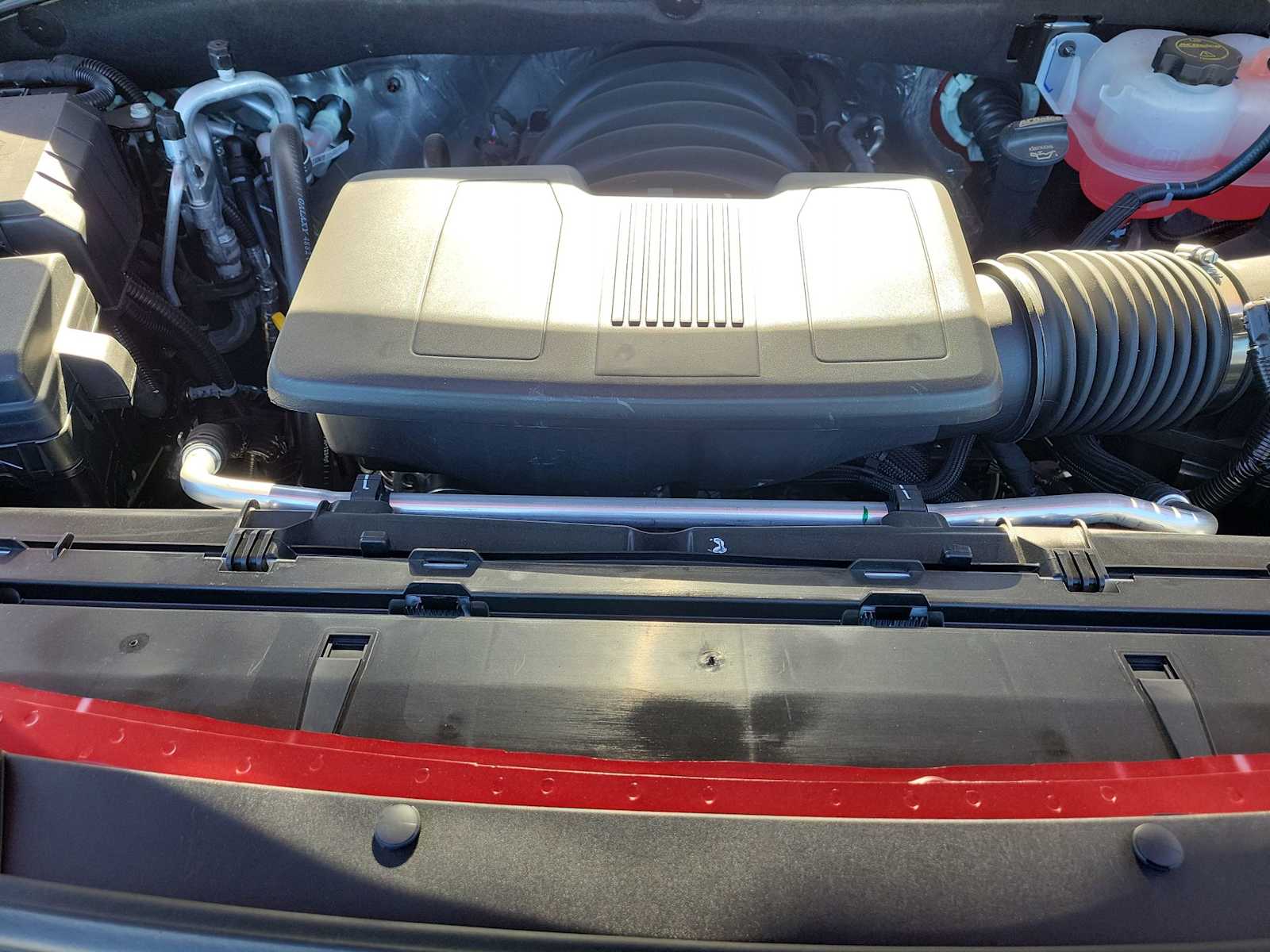 Thumbnail: 2026 Chevrolet Suburban - 17