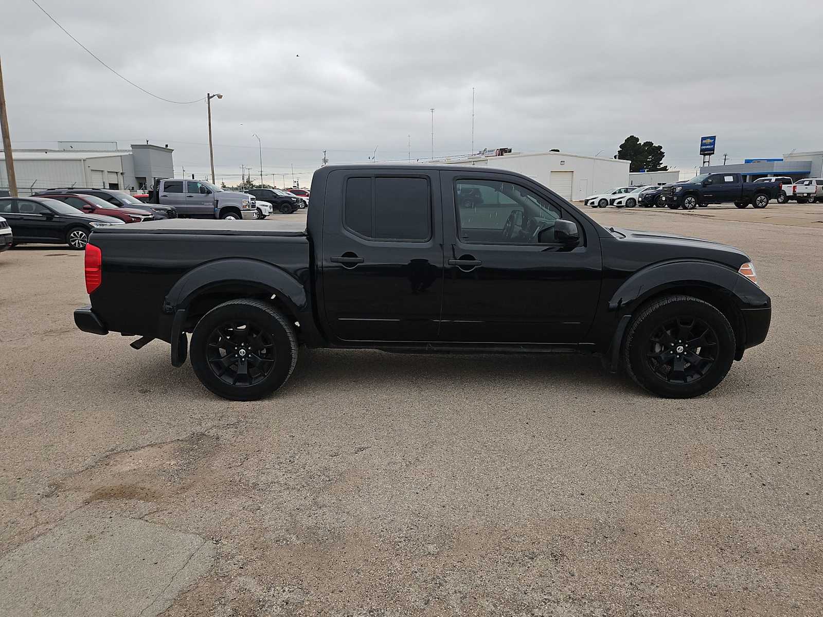 Thumbnail: 2020 Nissan Frontier - 9