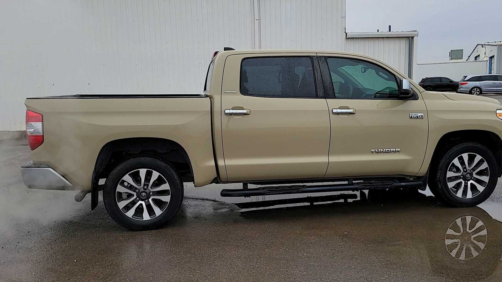 Thumbnail: 2020 Toyota Tundra - 9