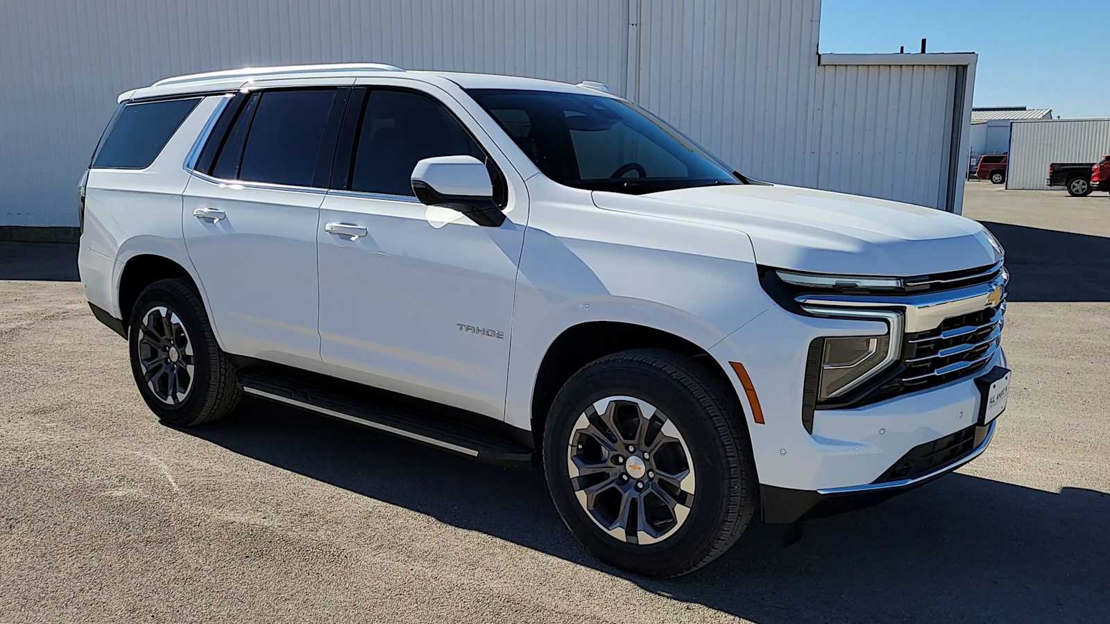 Thumbnail: 2026 Chevrolet Tahoe - 2