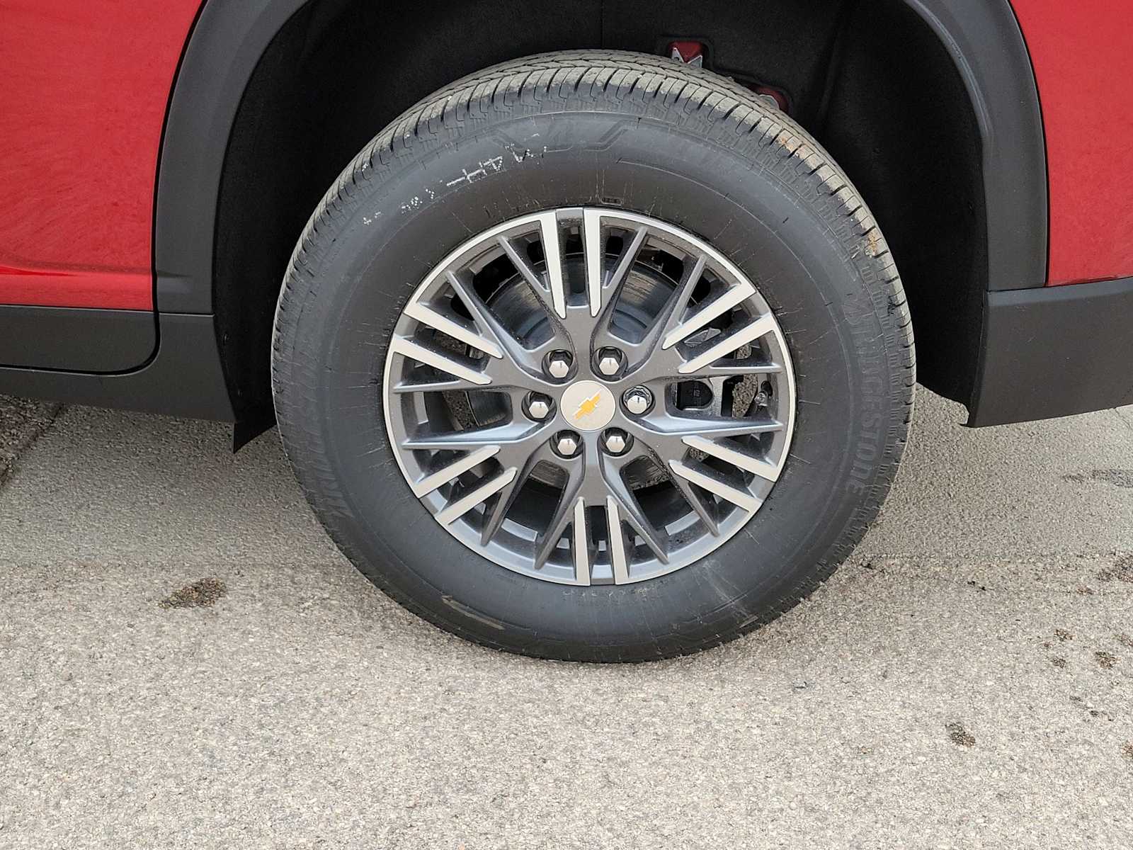 Thumbnail: 2026 Chevrolet Traverse - 12