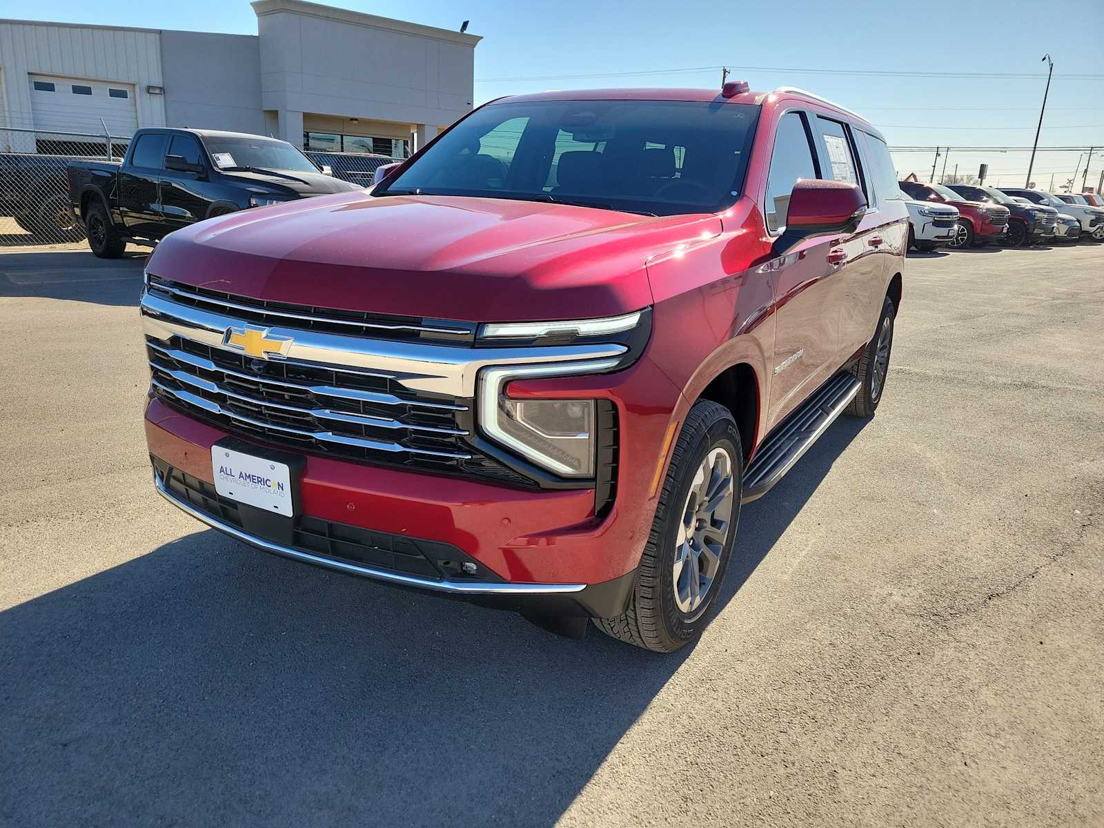 Thumbnail: 2026 Chevrolet Suburban - 4