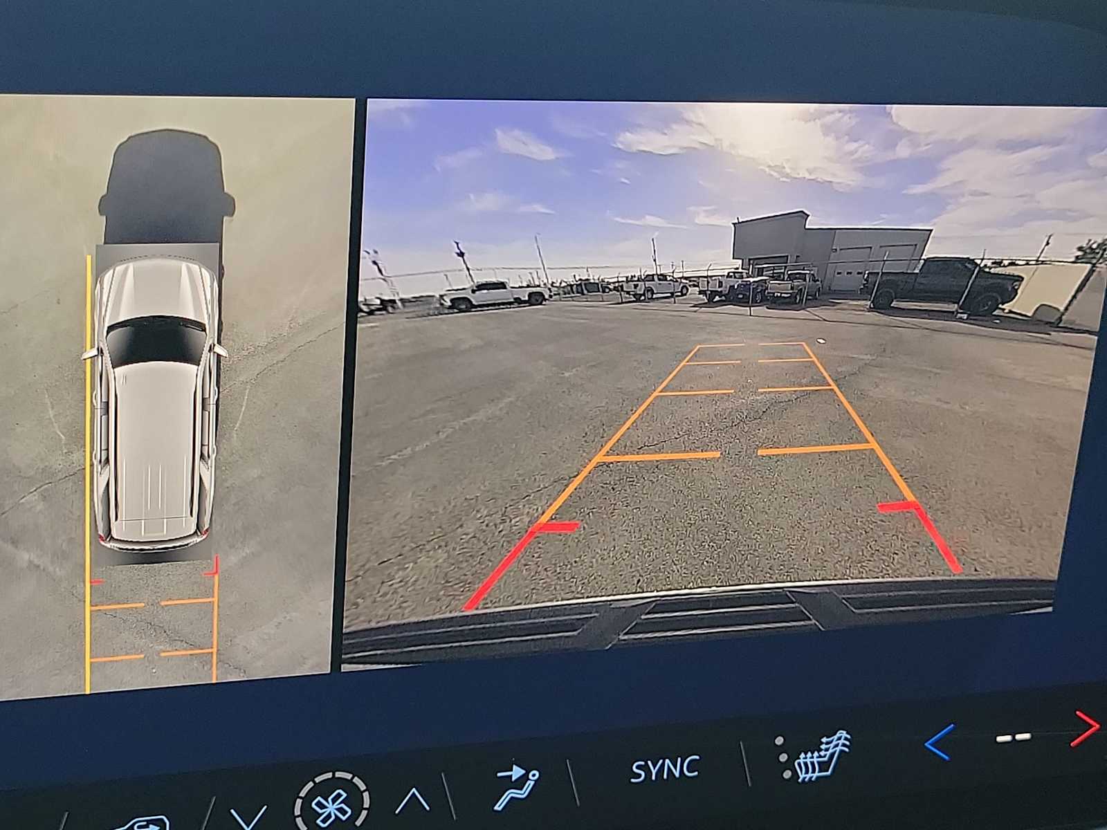 Thumbnail: 2026 Chevrolet Tahoe - 24