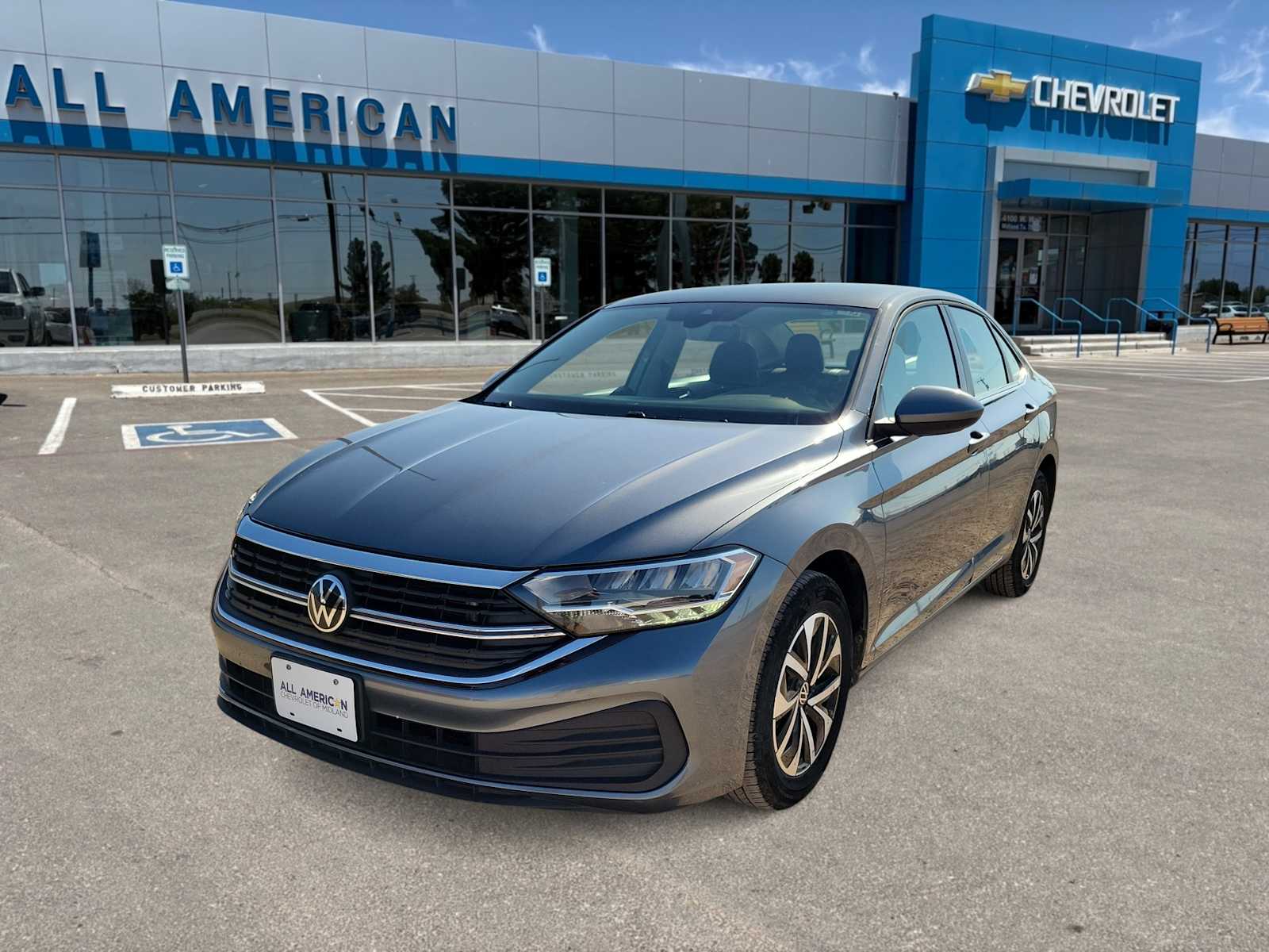 Thumbnail: 2024 Volkswagen Jetta - 1